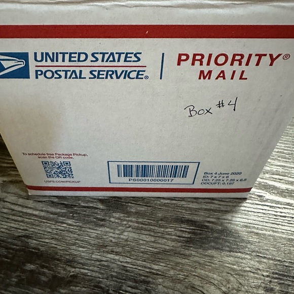 4lb junk jewelry crafting box what you see is what you get - Picture 4 of 4